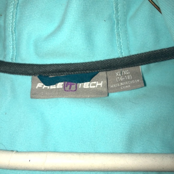 Women’s Hard Shell Jacket - Picture 2 of 2